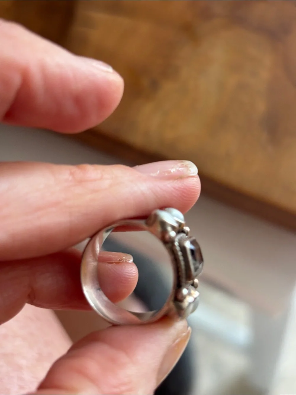 Sterling Silver Amythyst and Pearl Accent Ring sz 5